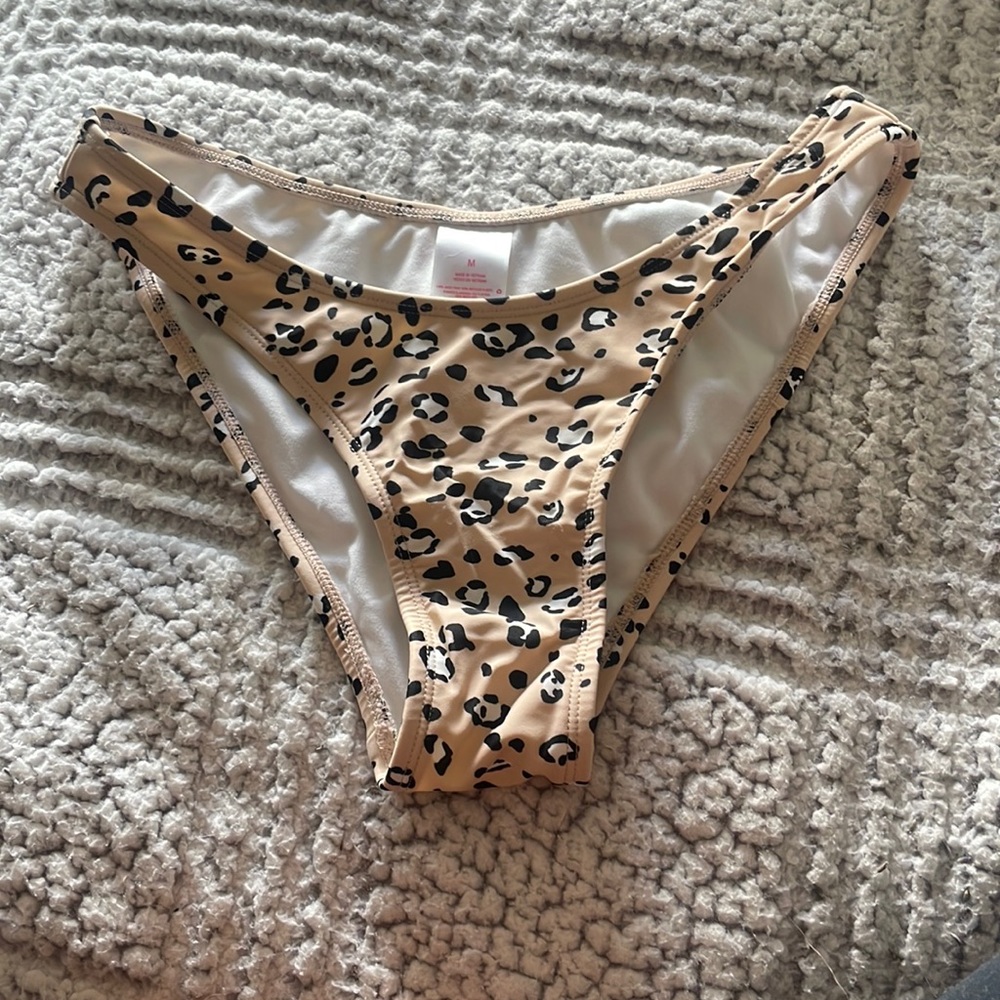 Swim suit